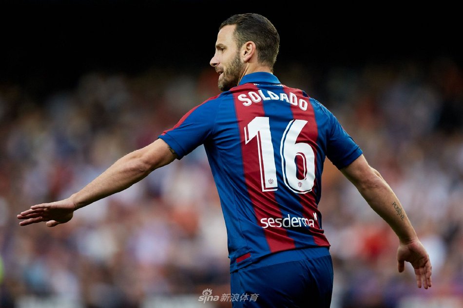 一位既能组 一位既能组