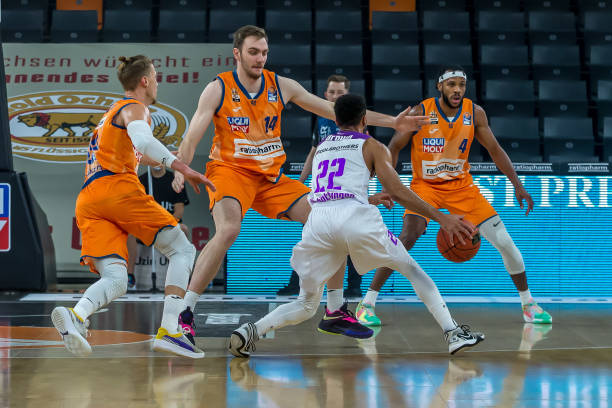 备足够的深 备足够的深